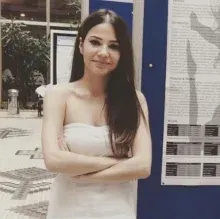 Uzm. Fzt. Esin Ertaş — Fizyoterapi Ve Rehabilitasyon, Atakum, Samsun. Portre fotoğrafı.