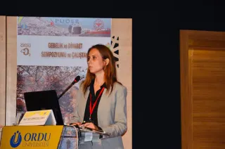 Prof. Dr. Aytül Çorbacıoğlu Esmer profilinde yer alan galeri fotoğrafı.