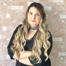 Psk. İrem Dilekçi — Psikoloji. Portre fotoğrafı.