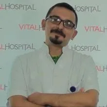 Dr. Öğr. Üyesi Osman Gözkün — Genel Cerrahi, İstanbul. Portre fotoğrafı.