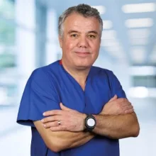 Uzm. Dr. Melih Üstel — Kulak Burun Boğaz, Denizli. Portre fotoğrafı.