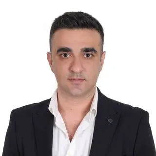 Op. Dr. Cemal Kızılkaya — Ortopedi Ve Travmatoloji, Kırklareli. Portre fotoğrafı.