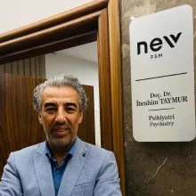 Prof. Dr. İbrahim Taymur — Psikiyatri, Nilüfer, Bursa. Portre fotoğrafı.