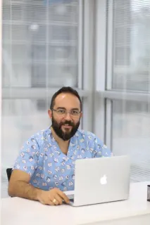 Dt. Erman Ürer profilinde yer alan galeri fotoğrafı.