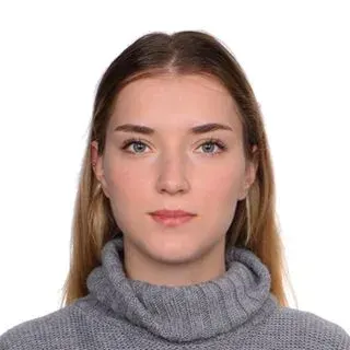 Psk. Alara Taylan — Psikoloji. Portre fotoğrafı.
