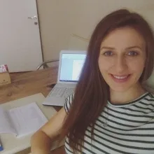 Dyt. Meltem Özgür Yörüker — Diyetisyen, Aydın. Portre fotoğrafı.