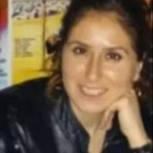 Kl. Psk. Nazlı Balkanlı — Psikoloji. Portre fotoğrafı.