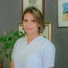 Dr. Dt. Yeğin Pak — Ortodonti, Ankara. Portre fotoğrafı.