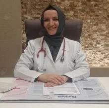 Uzm. Dr. Hafsa Uçur — Çocuk Sağlığı Ve Hastalıkları, Çankaya, Ankara. Portre fotoğrafı.