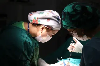 Op. Dr. Fatma Esin Karçin profilinde yer alan galeri fotoğrafı.