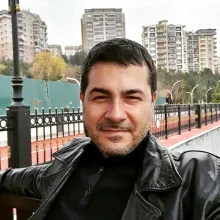 Op. Dr. Timuçin Yıldırım — Göz Hastalıkları, Ankara. Portre fotoğrafı.