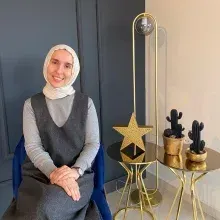 Psk. Zeynep Fevzioğlu — Psikoloji, Kocaeli. Portre fotoğrafı.