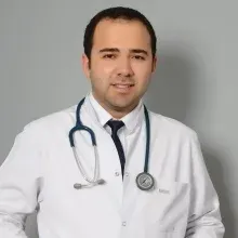 Uzm. Dr. Ersin Başkocagil — Çocuk Sağlığı Ve Hastalıkları, Konya. Portre fotoğrafı.