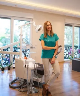 Uzm. Dt. Asena Türedi Alptekin profilinde yer alan galeri fotoğrafı.