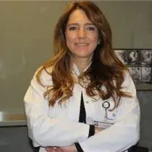 Prof. Dr. Rana Karayalçın — Kadın Hastalıkları Ve Doğum, Ankara. Portre fotoğrafı.