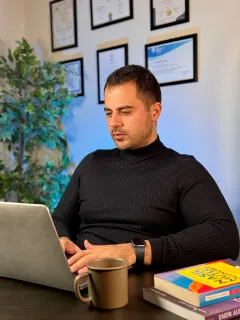 Kl. Psk. Doğan Tura profilinde yer alan galeri fotoğrafı.