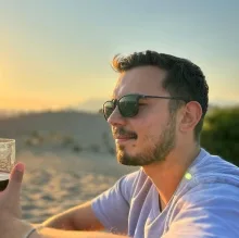 Psk. Furkan Özyurt — Psikoloji, Antalya. Portre fotoğrafı.