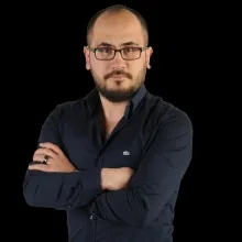 Dyt. Mustafa Yöntem — Diyetisyen, Antalya. Portre fotoğrafı.