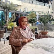 Dyt. Aysel Fırat Kılıçaslan — Diyetisyen, İstanbul. Portre fotoğrafı.