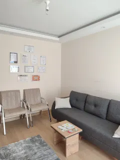 Uzm. Dkt. İrem Akca Boyacı profilinde yer alan galeri fotoğrafı.