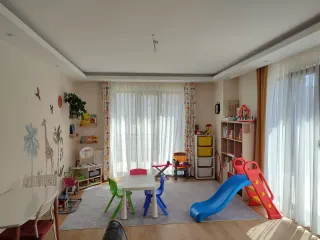 Uzm. Dkt. İrem Akca Boyacı profilinde yer alan galeri fotoğrafı.