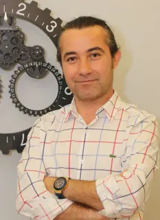 Op. Dr. Taner Çavumirza profilinde yer alan galeri fotoğrafı.