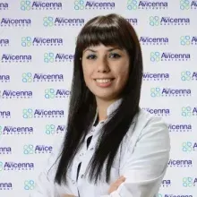 Dr. Dt. Sibel Ağabeyoğlu — Ağız Diş Ve Çene Cerrahisi, Pendik, İstanbul. Portre fotoğrafı.