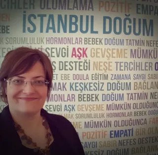 Op. Dr. Semra Özer profilinde yer alan galeri fotoğrafı.