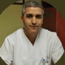 Op. Dr. Şefik Arpacı — Kadın Hastalıkları Ve Doğum, Pendik, İstanbul. Portre fotoğrafı.