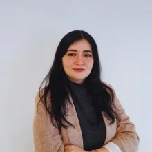 Kl. Psk. Ece Çakılkaya — Psikoloji, Antalya. Portre fotoğrafı.