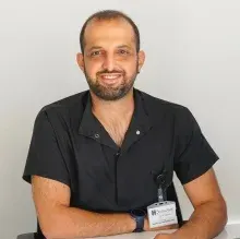 Dt. Mehmet Ali Rencüzoğulları — Diş Hekimi, Çukurova, Adana. Portre fotoğrafı.