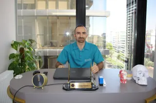 Prof. Dr. Sinan Tozoğlu profilinde yer alan galeri fotoğrafı.