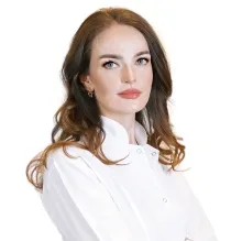 Op. Dr. Feride Özlem Serim — Göz Hastalıkları, Etimesgut, Ankara. Portre fotoğrafı.