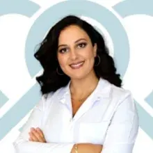 Op. Dr. Elif Ozan Şahin — Kadın Hastalıkları Ve Doğum, Ankara. Portre fotoğrafı.
