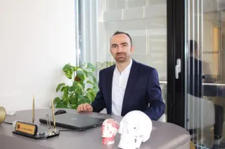 Prof. Dr. Sinan Tozoğlu profilinde yer alan galeri fotoğrafı.