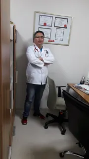 Prof. Dr. Sedat Işıkay profilinde yer alan galeri fotoğrafı.