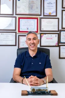 Dr. Cem Koray Karagül profilinde yer alan galeri fotoğrafı.
