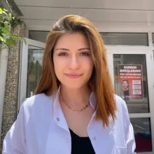 Fzt. Fatma Güneş — Fizyoterapi Ve Rehabilitasyon, Kayseri. Portre fotoğrafı.