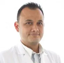 Dyt. Mustafa Bahar — Diyetisyen, Mersin. Portre fotoğrafı.