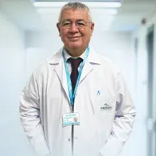 Prof. Dr. Kadir Güzin — Ataşehir, İstanbul. Portre fotoğrafı.