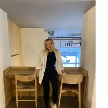 Fzt. Çağla Ebiller — Fizyoterapi Ve Rehabilitasyon. Portre fotoğrafı.