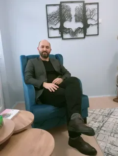 Doç. Dr. İbrahim Gündoğmuş profilinde yer alan galeri fotoğrafı.