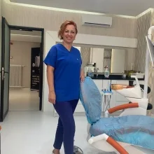 Prof. Dr. Firdevs Şenel — İstanbul. Portre fotoğrafı.