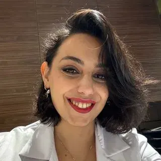 Op. Dr. Sevde Çetinkaya — Kadın Hastalıkları Ve Doğum, Üsküdar, İstanbul. Portre fotoğrafı.