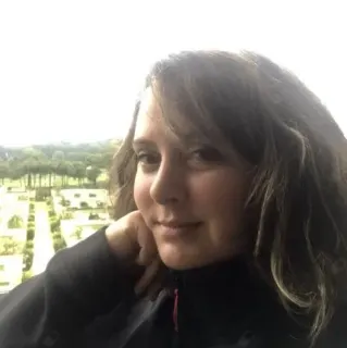 Doç. Dr. Halise Aydemir profilinde yer alan galeri fotoğrafı.
