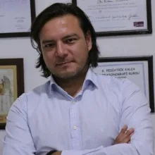Dr. Öğr. Üyesi Ertan Yılmaz — Ortopedi Ve Travmatoloji, İstanbul. Portre fotoğrafı.
