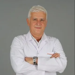 Op. Dr. Erol Gilim — Ortopedi Ve Travmatoloji, Soma, Manisa. Portre fotoğrafı.