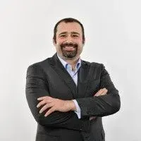 Op. Dr. Korhan Akgül — Üroloji, İstanbul. Portre fotoğrafı.