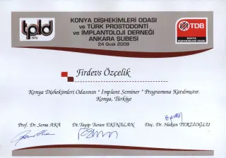 Dt. Firdevs Özçelik profilinde yer alan galeri fotoğrafı.