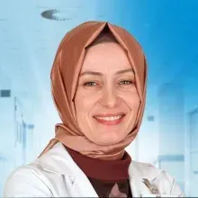 Uzm. Dr. Feyza Sultan Göktekin — Radyoloji, İstanbul. Portre fotoğrafı.
